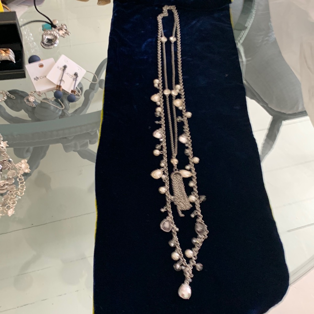 Silver Tone Necklace